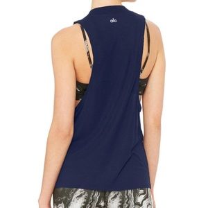 ALO yoga heat wave tank in navy